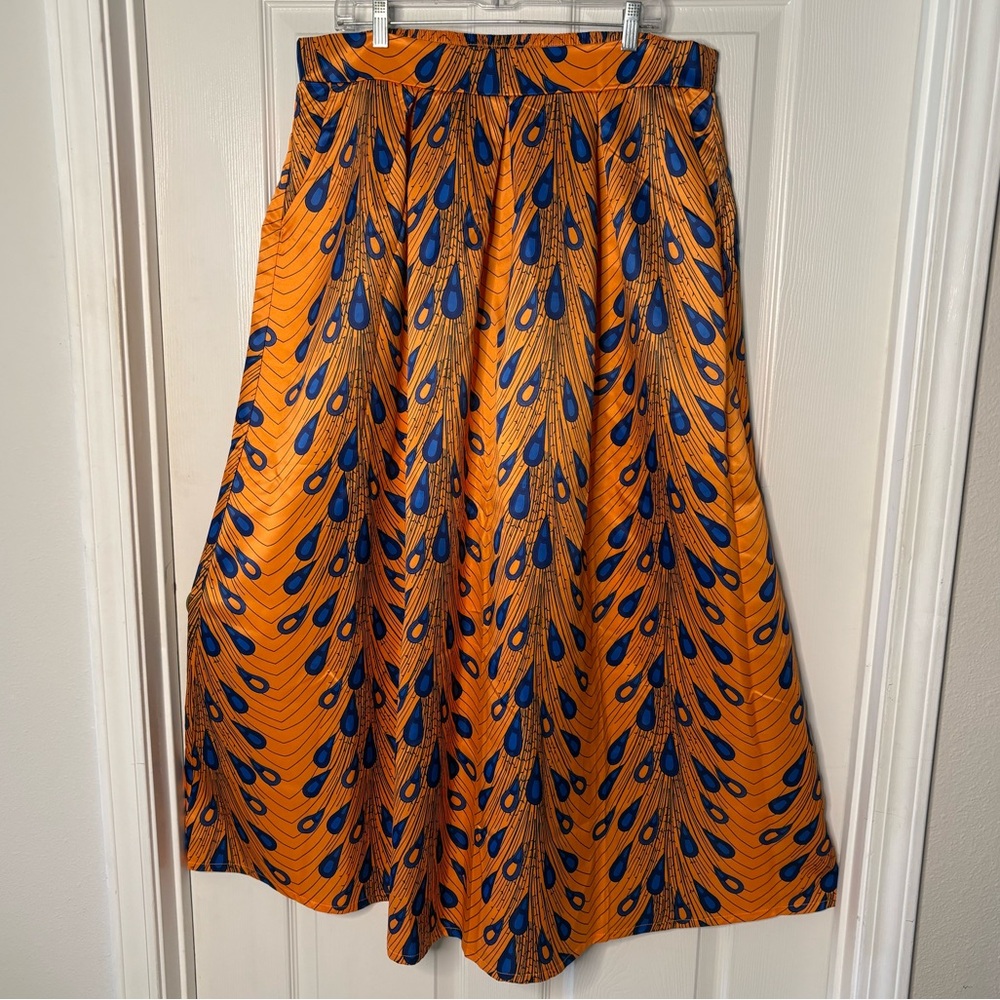 NWT 🆕 Boho Peacock Feather Bird Ethnic African Long Satin Maxi Skirt Orange Blue